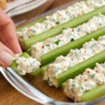 Low Carb Creamy Bacon Cheddar Celery Boats