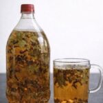 Ginger and Clove Herbal Tea